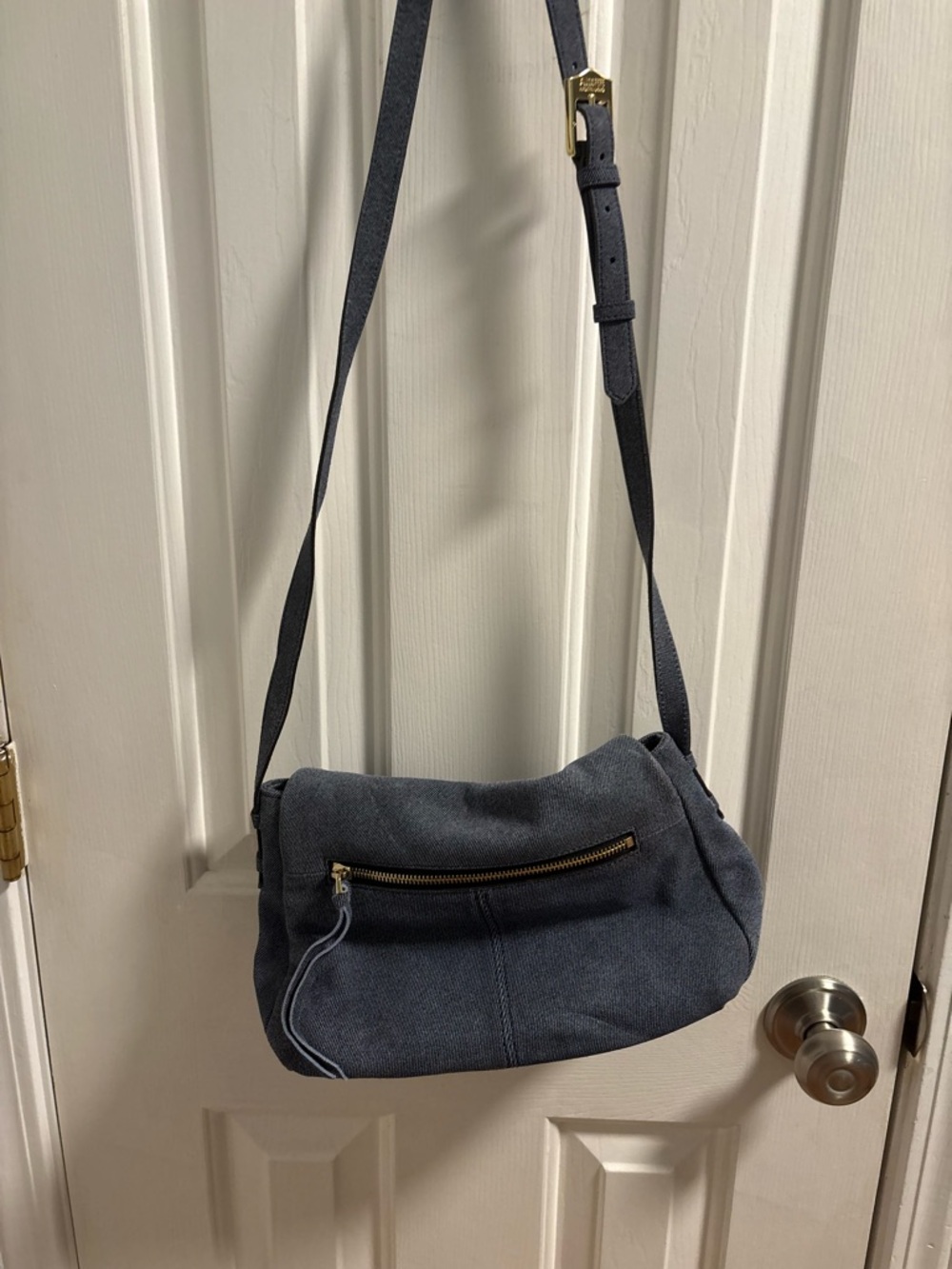 Aimee Kestenberg Navy Blue Messenger Crossbody with Gold Hardware - Picture 8 of 9